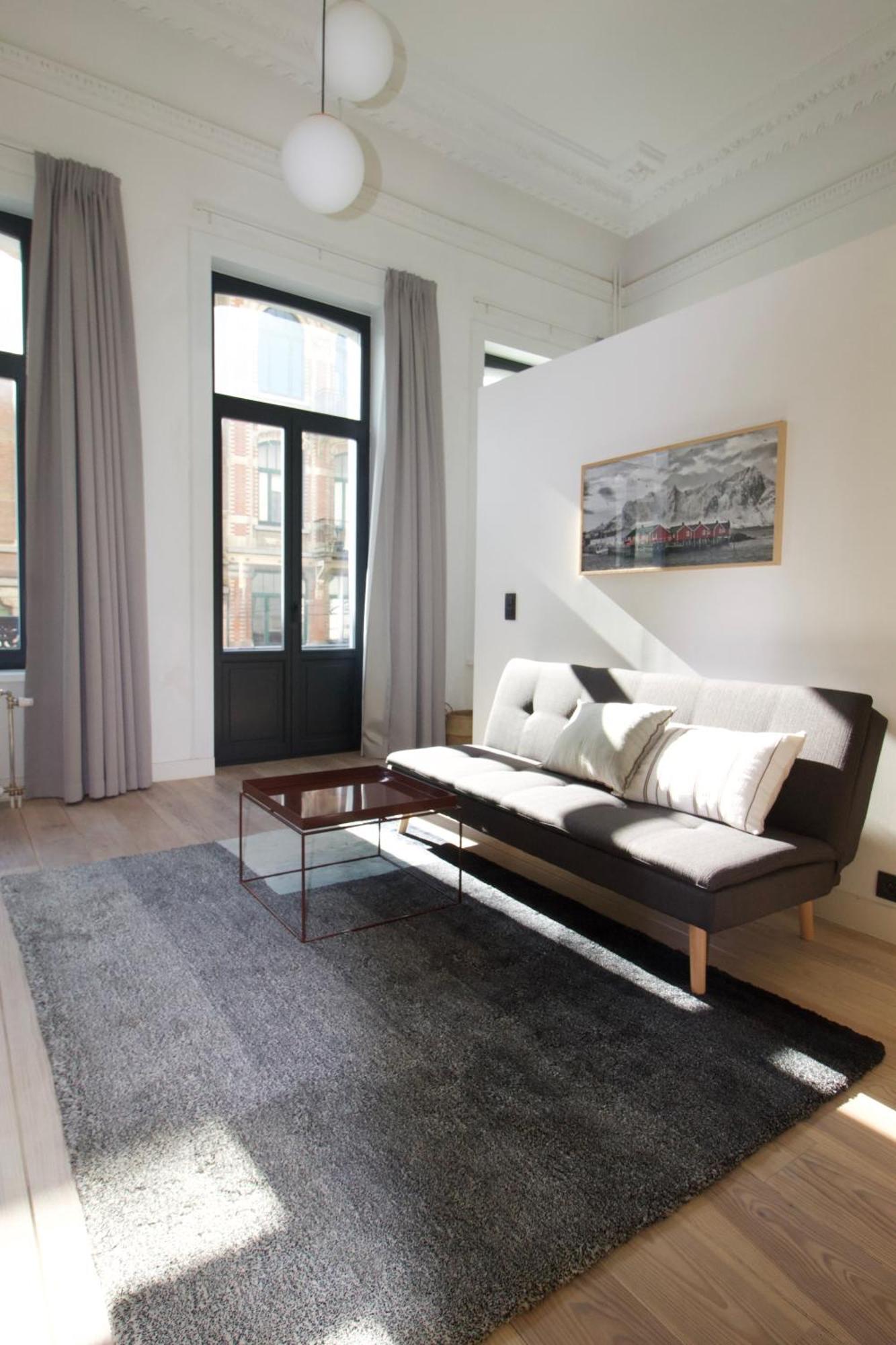 Canopee Guesthouse Ixelles ภายนอก รูปภาพ