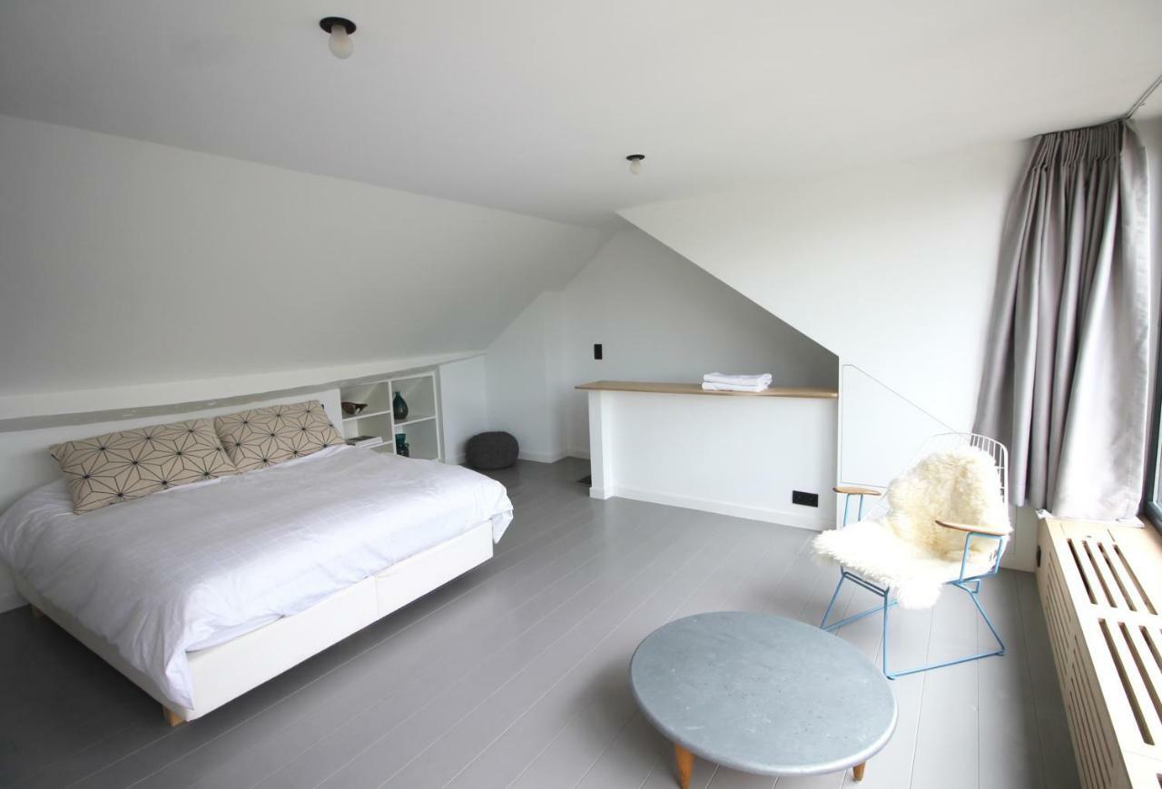 Canopee Guesthouse Ixelles ภายนอก รูปภาพ