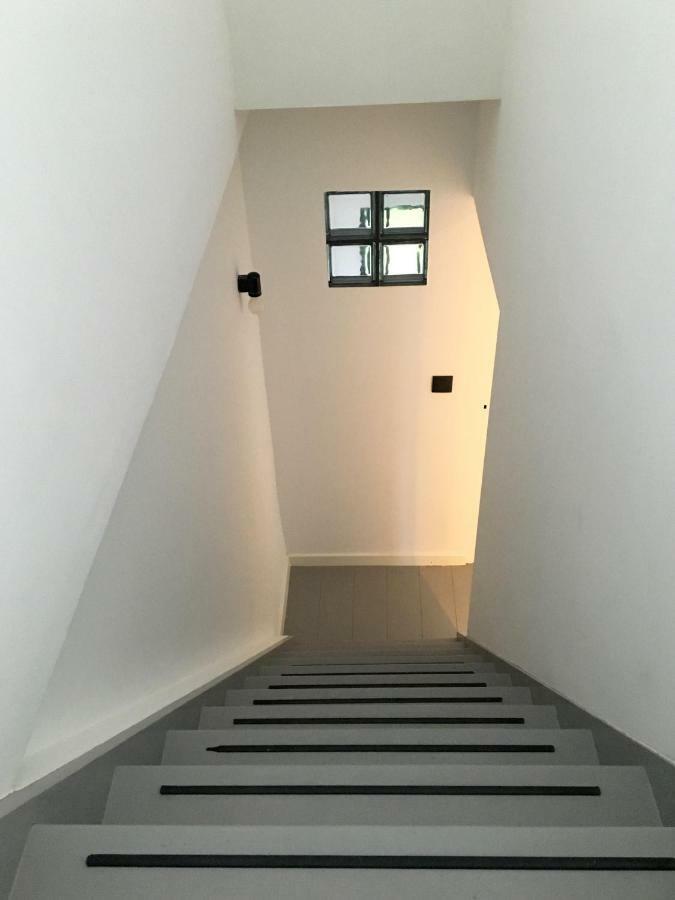 Canopee Guesthouse Ixelles ภายนอก รูปภาพ